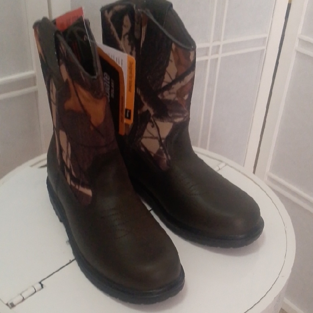 3M Thinsulate Insulated Camouflage Boots